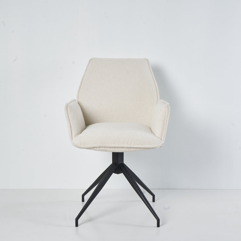 Eetkamerstoel Bella. Crème wit