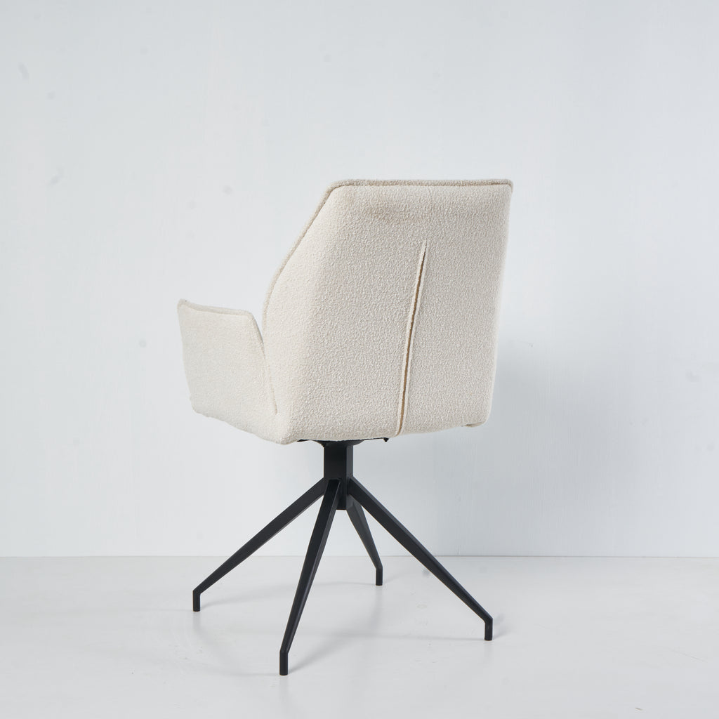 Eetkamerstoel Bella. Crème wit