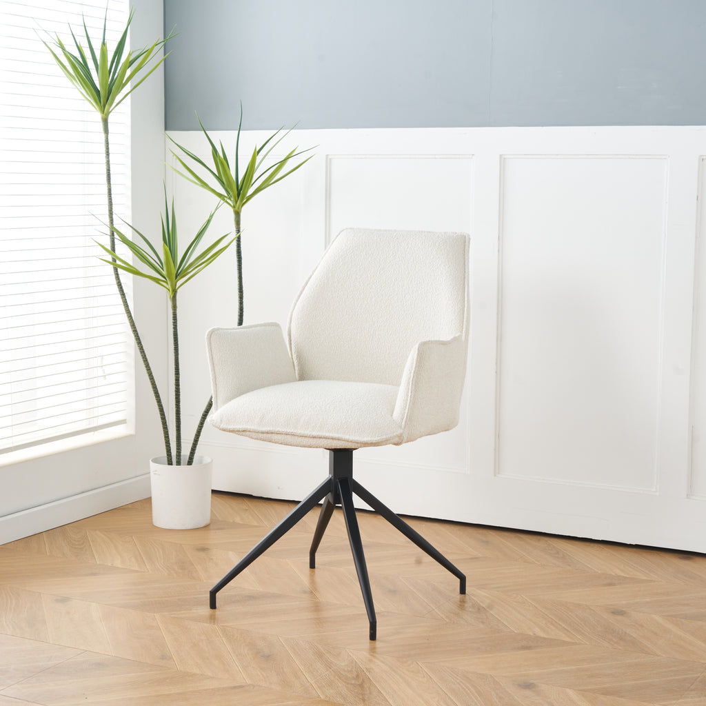 Eetkamerstoel Bella. Crème wit