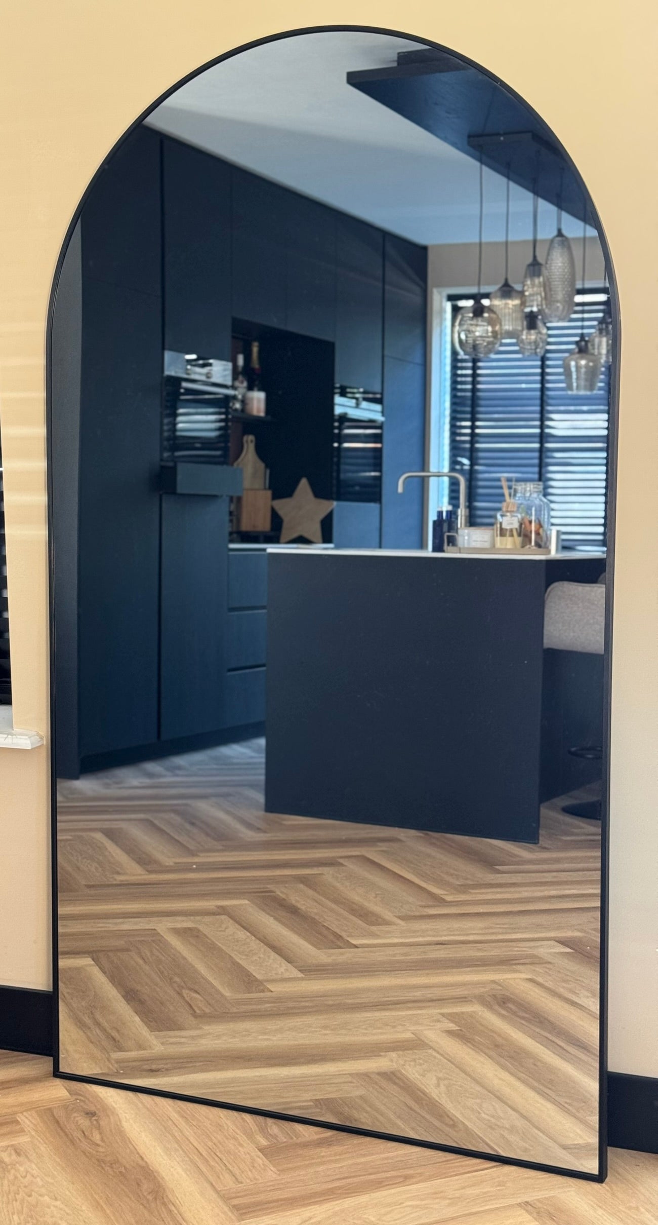 XL Passpiegel Vogue, Zwart met ronding 180x100